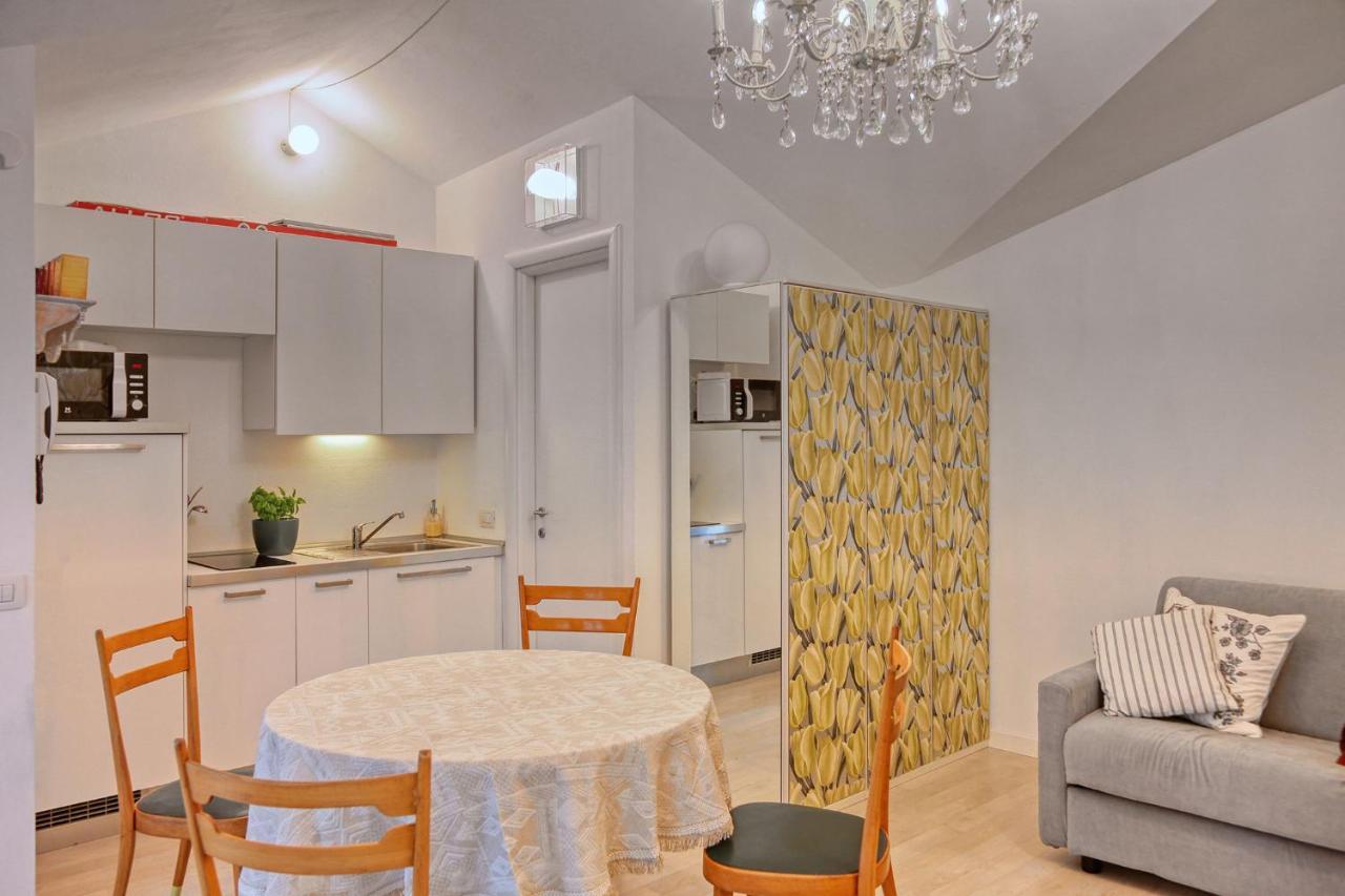 Appartement Il Conventino Di Castello à Lecco Extérieur photo