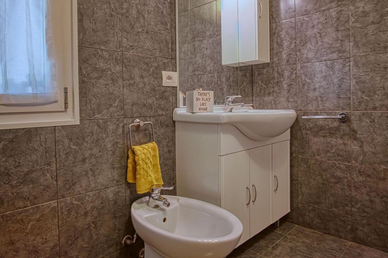 Appartement Il Conventino Di Castello à Lecco Extérieur photo